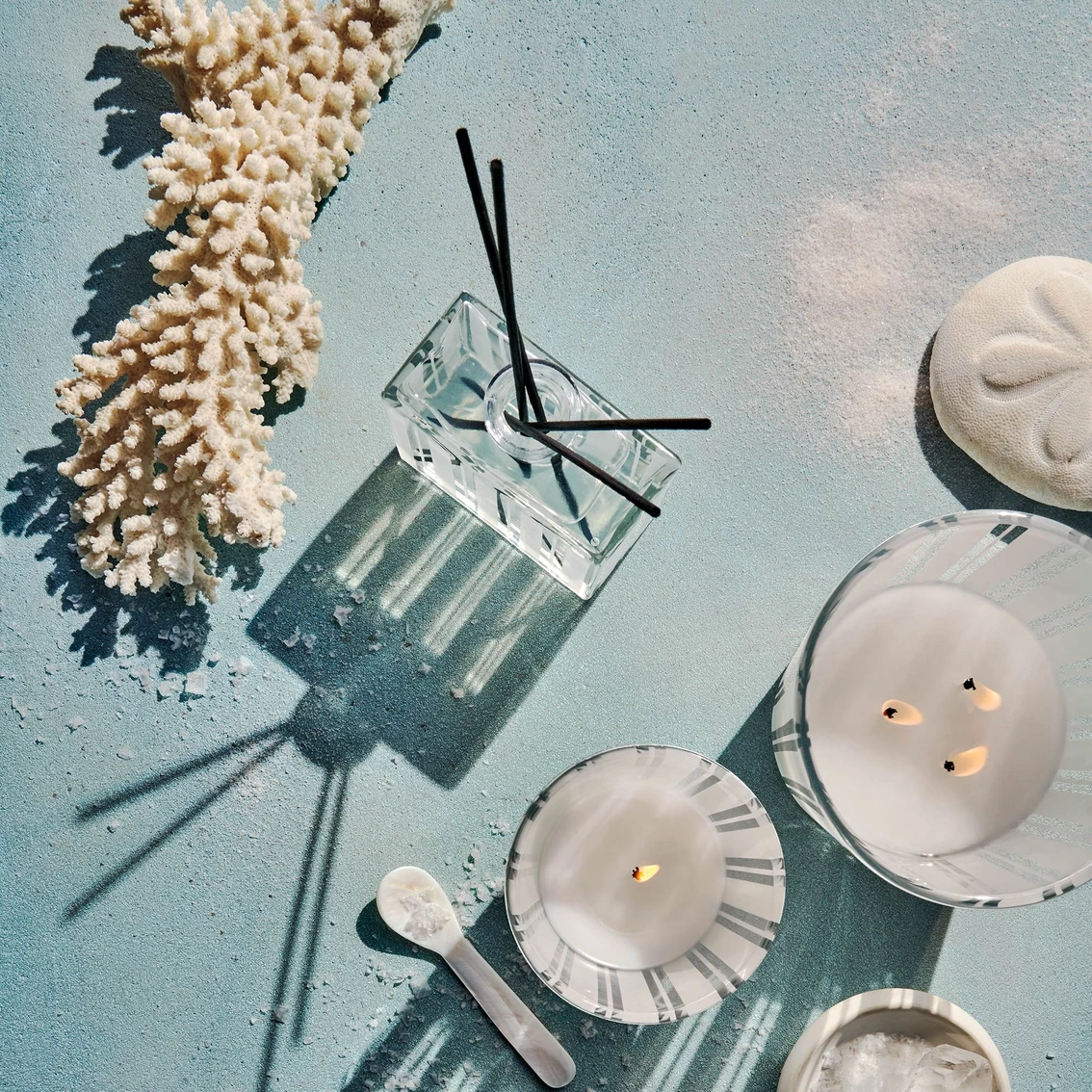 Coupon ???? NEST NEW YORK Nest Fragrances Ocean Mist And Sea Salt 3 Wick Candle ???? - Image 3